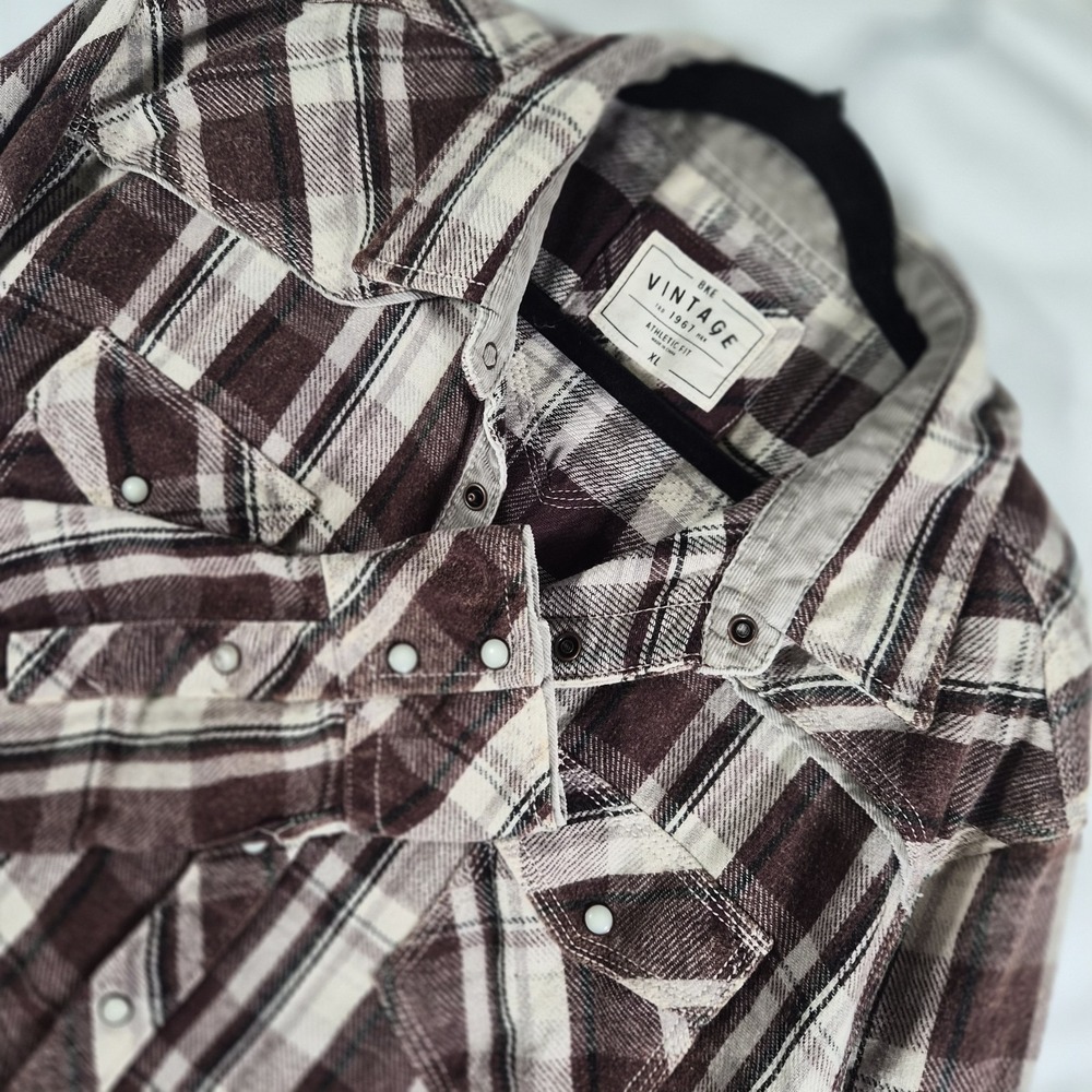BKE Vintage Men's XL Brown Plaid Pearl Snap Western Shirt Athletic Fit